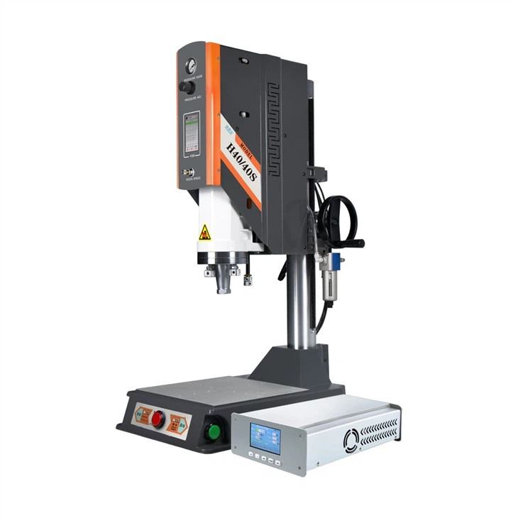 Ultrasonic plastic assembly equipment (5)